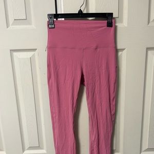 Pink Lululemon leggings